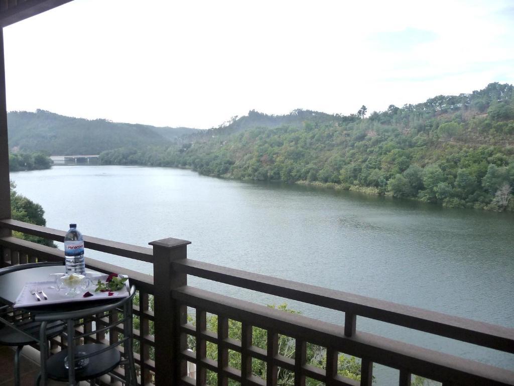 Hotel Rural Quinta Da Conchada أغييرا الغرفة الصورة